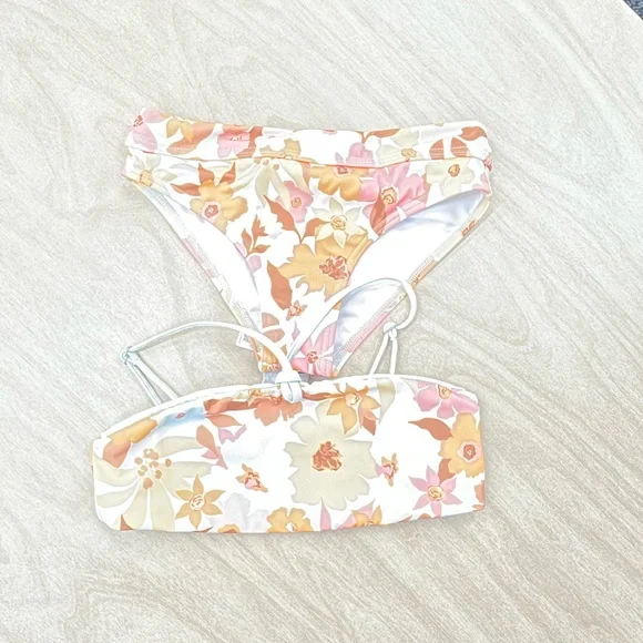 Billabong Retro Reversible Bikini-Walk in the Sand